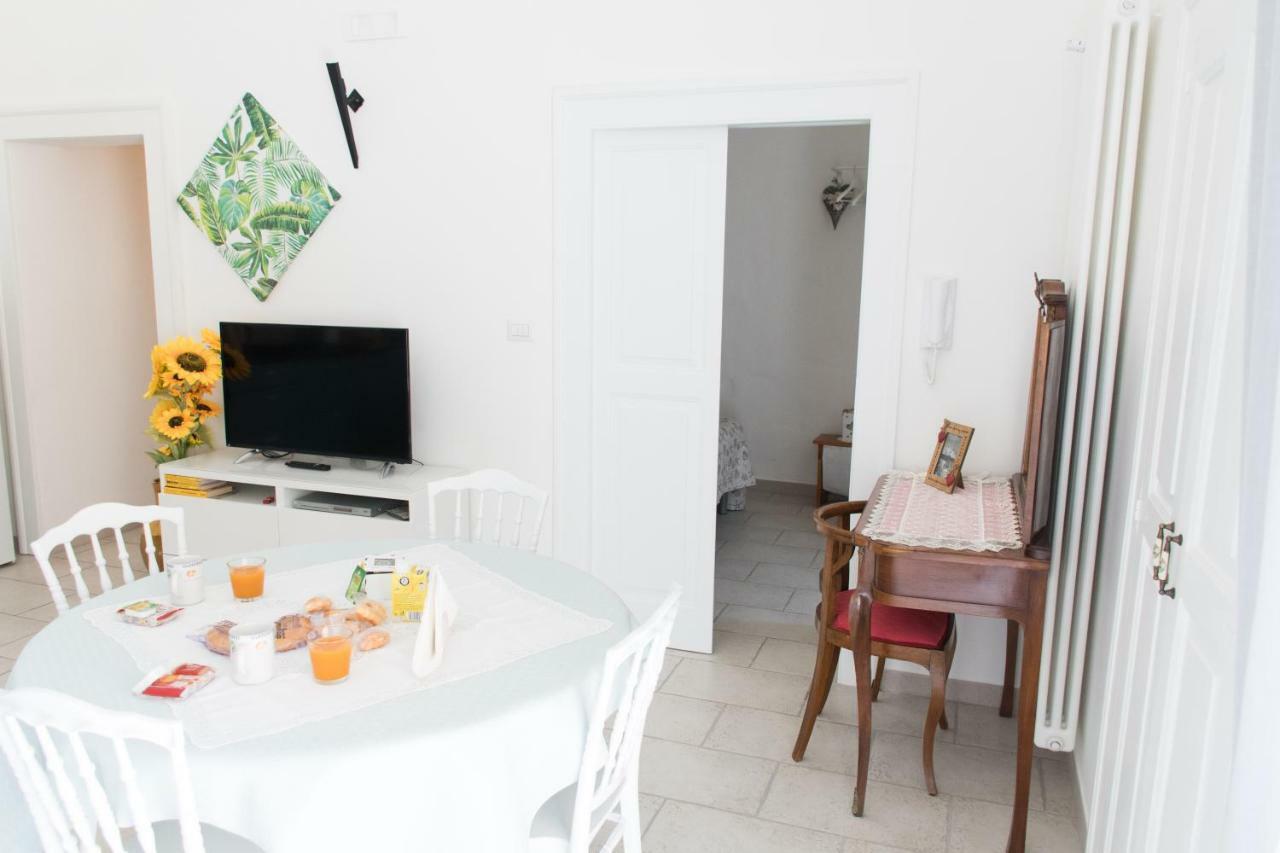 Casa Bianca Apartment Giovinazzo Exterior photo